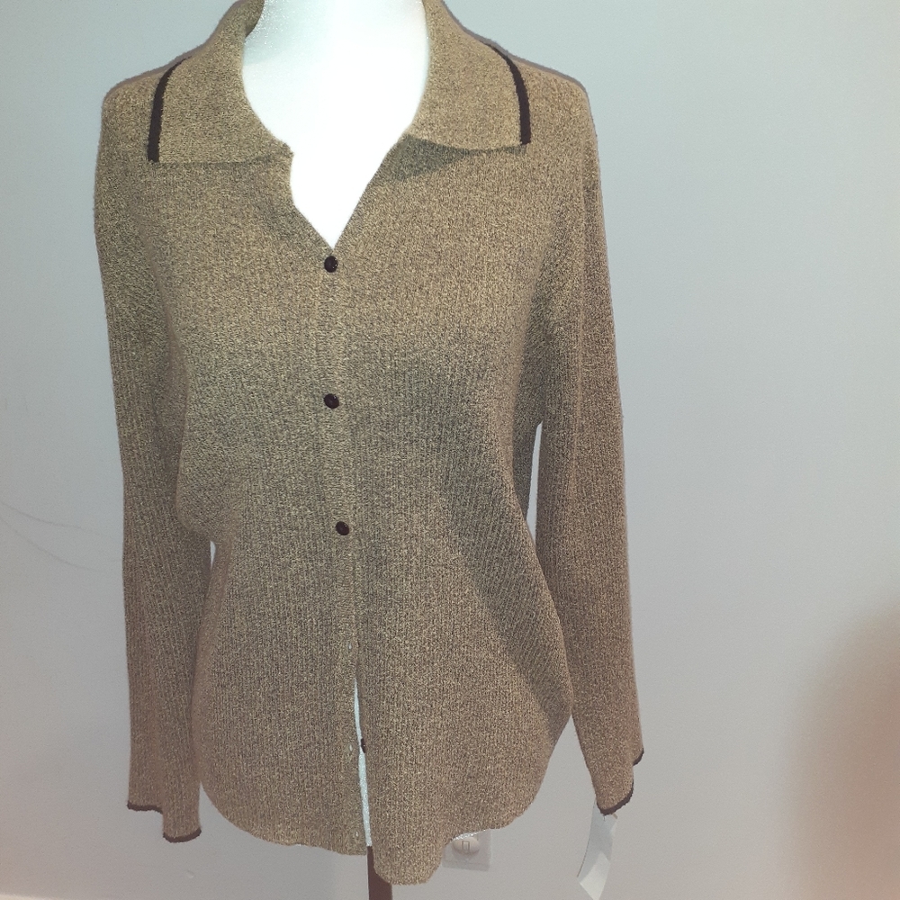 Lindor long sleeves woman sweater  Medium